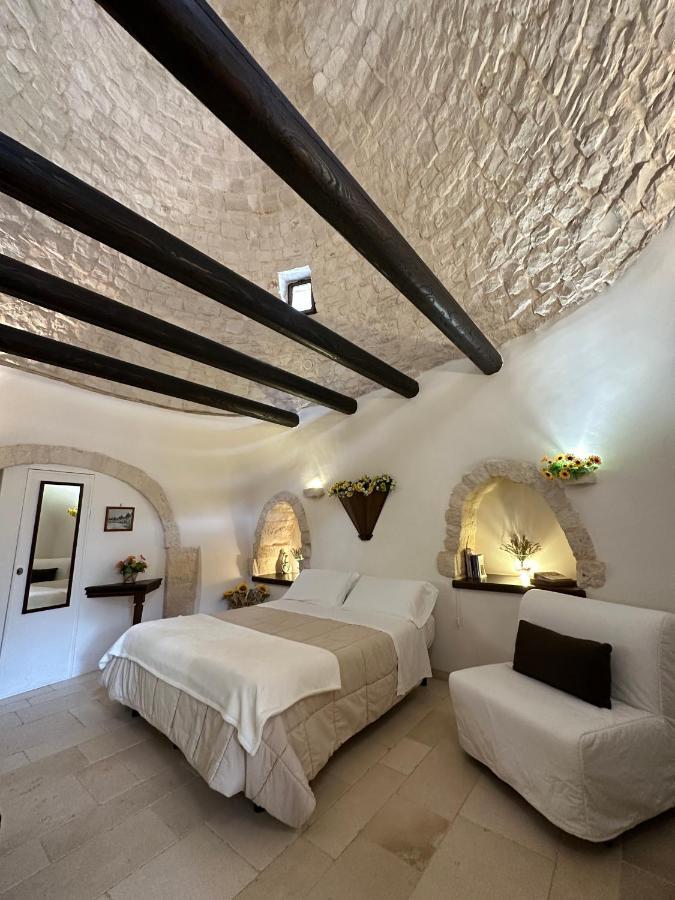 Trulli Barsento Guest House อัลเบโรเบลโล ภายนอก รูปภาพ