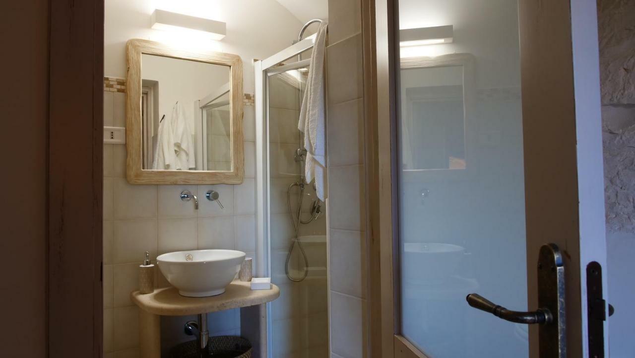 Trulli Barsento Guest House อัลเบโรเบลโล ภายนอก รูปภาพ